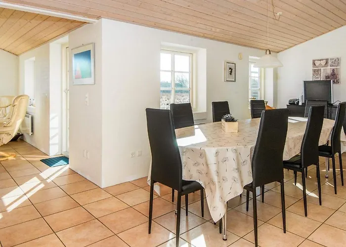 Spacious Retreat With - By Traum Σπίτι διακοπών